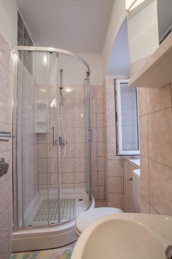 Dabovic Apartment Cres