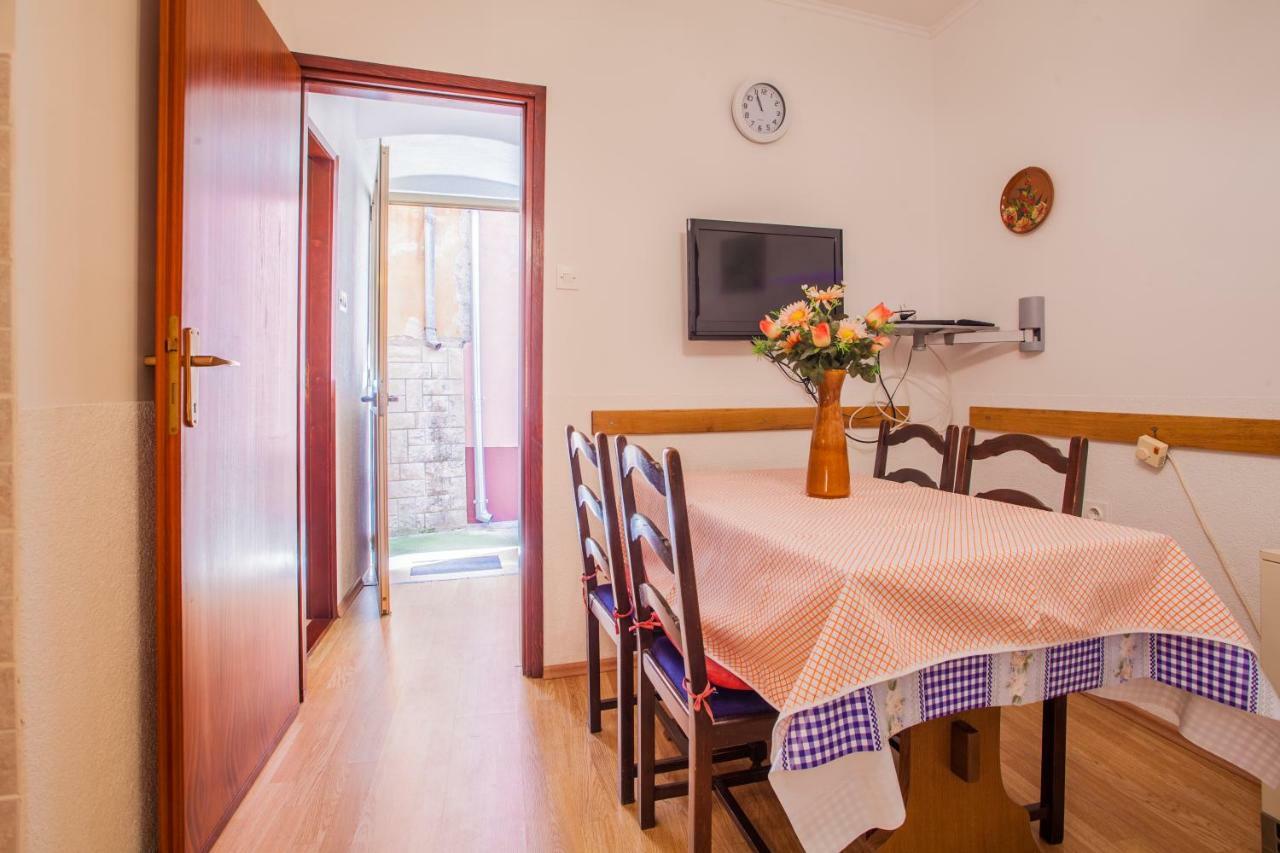 Apartment Dabovic *