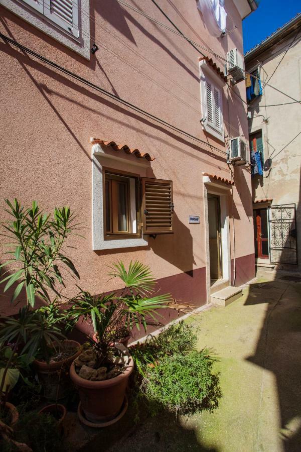 Apartment Dabovic *
