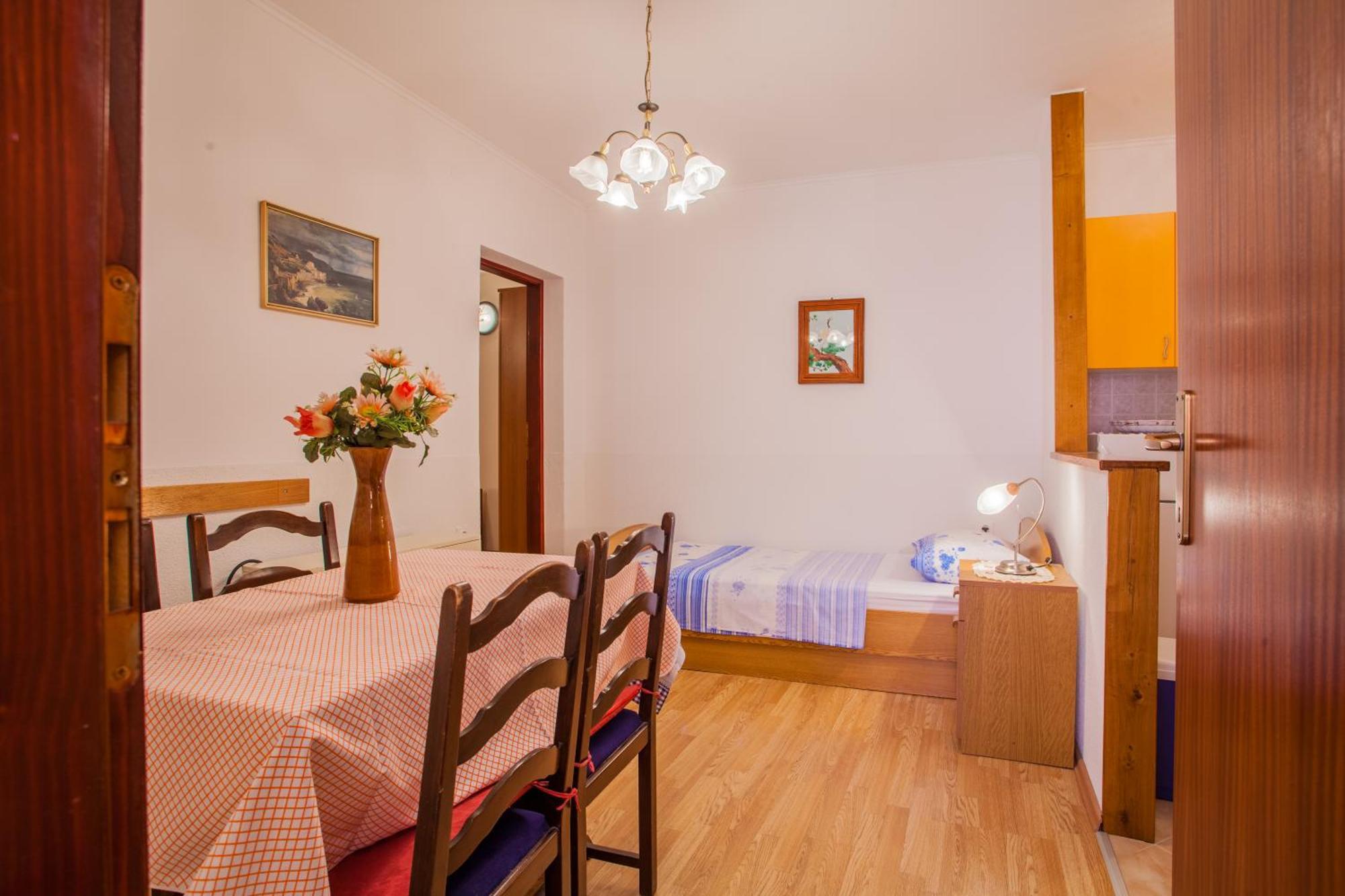 Dabovic Cres